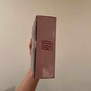 Taylor Swift Red Puzzle